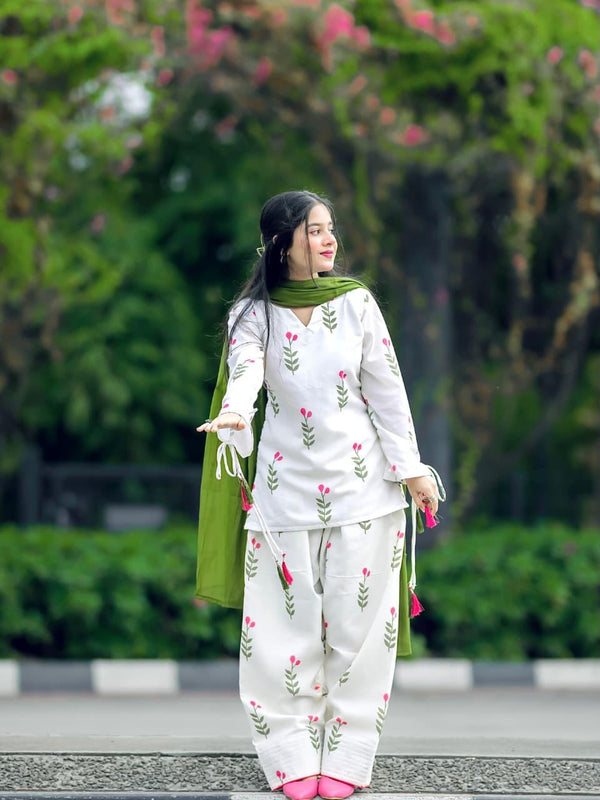 Women's  Printed 3-Piece Kurta Set with Dupatta